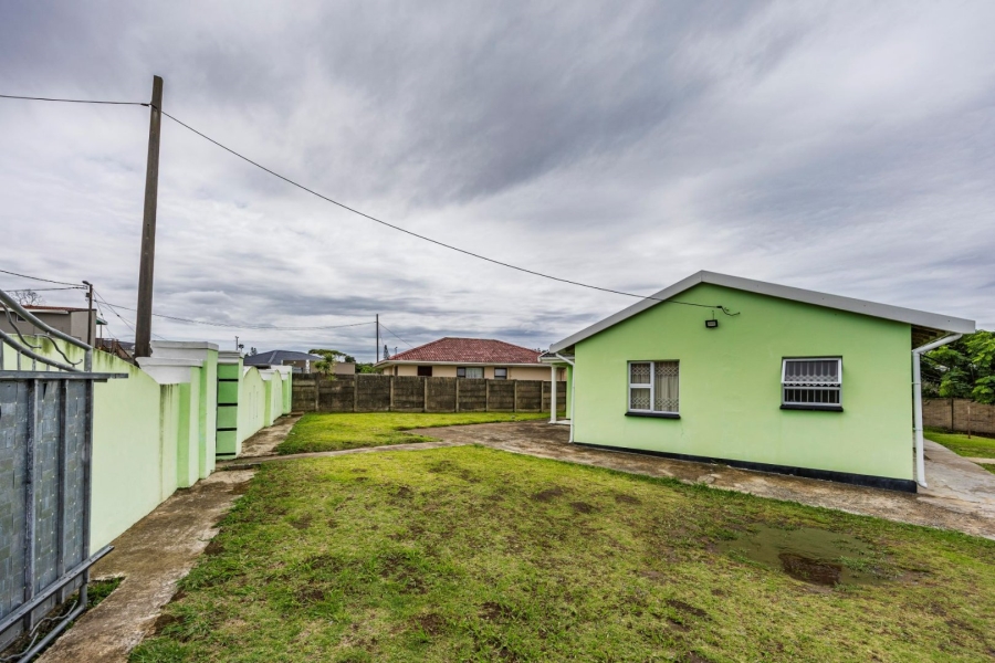 3 Bedroom Property for Sale in Sunnyridge Eastern Cape
